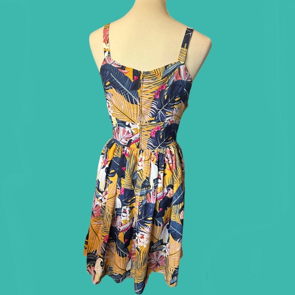 Tropical Paradise Dress by Banned Retro - Picture 10 of 16